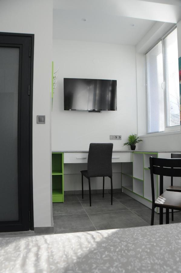 Dorm Bg Pet-Friendly Aparthotel Stara Zagora Esterno foto