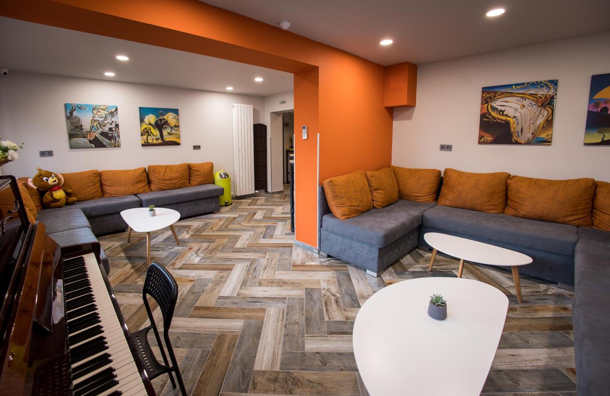 Dorm Bg Pet-Friendly Aparthotel Stara Zagora Esterno foto