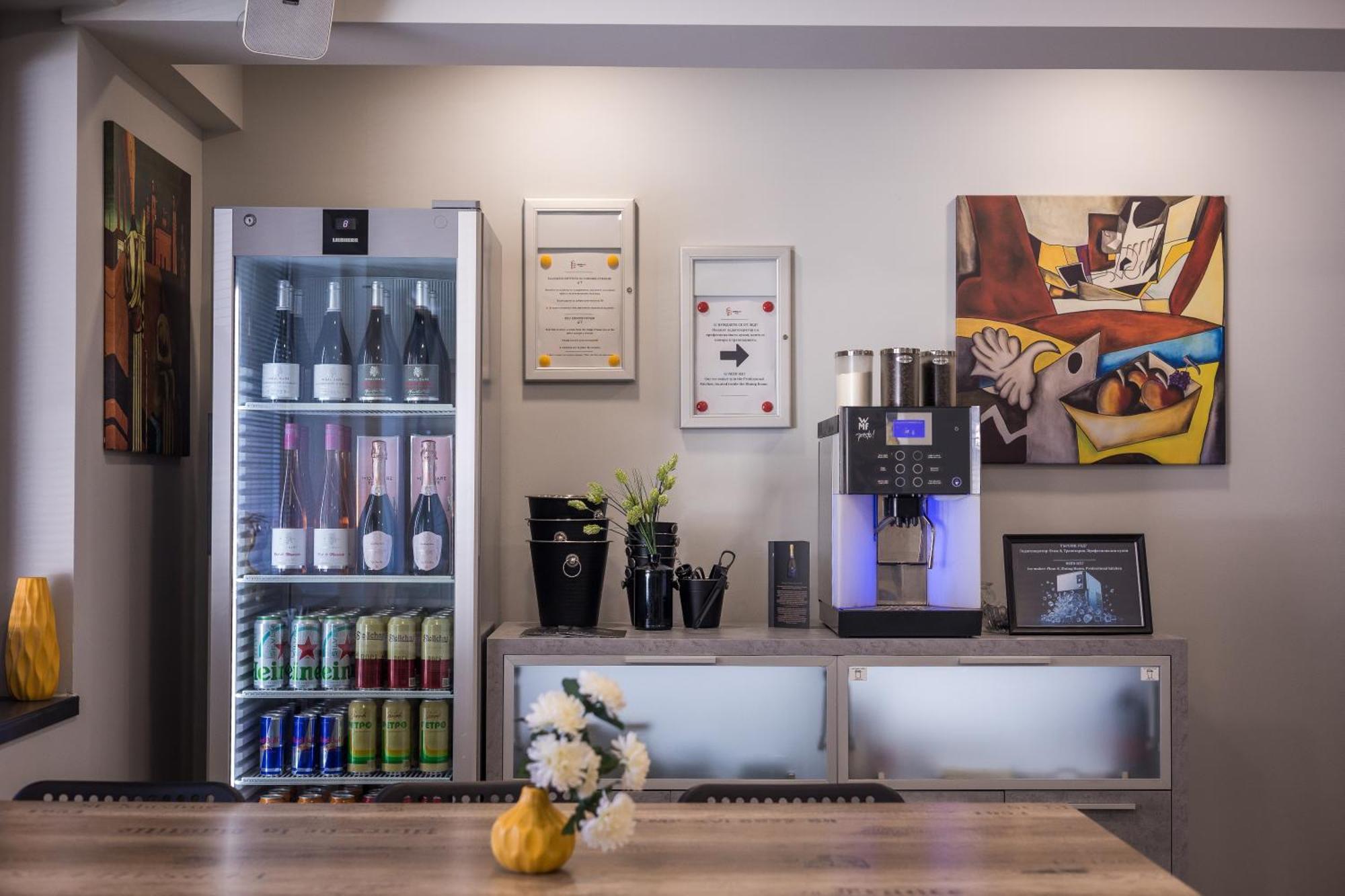 Dorm Bg Pet-Friendly Aparthotel Stara Zagora Esterno foto